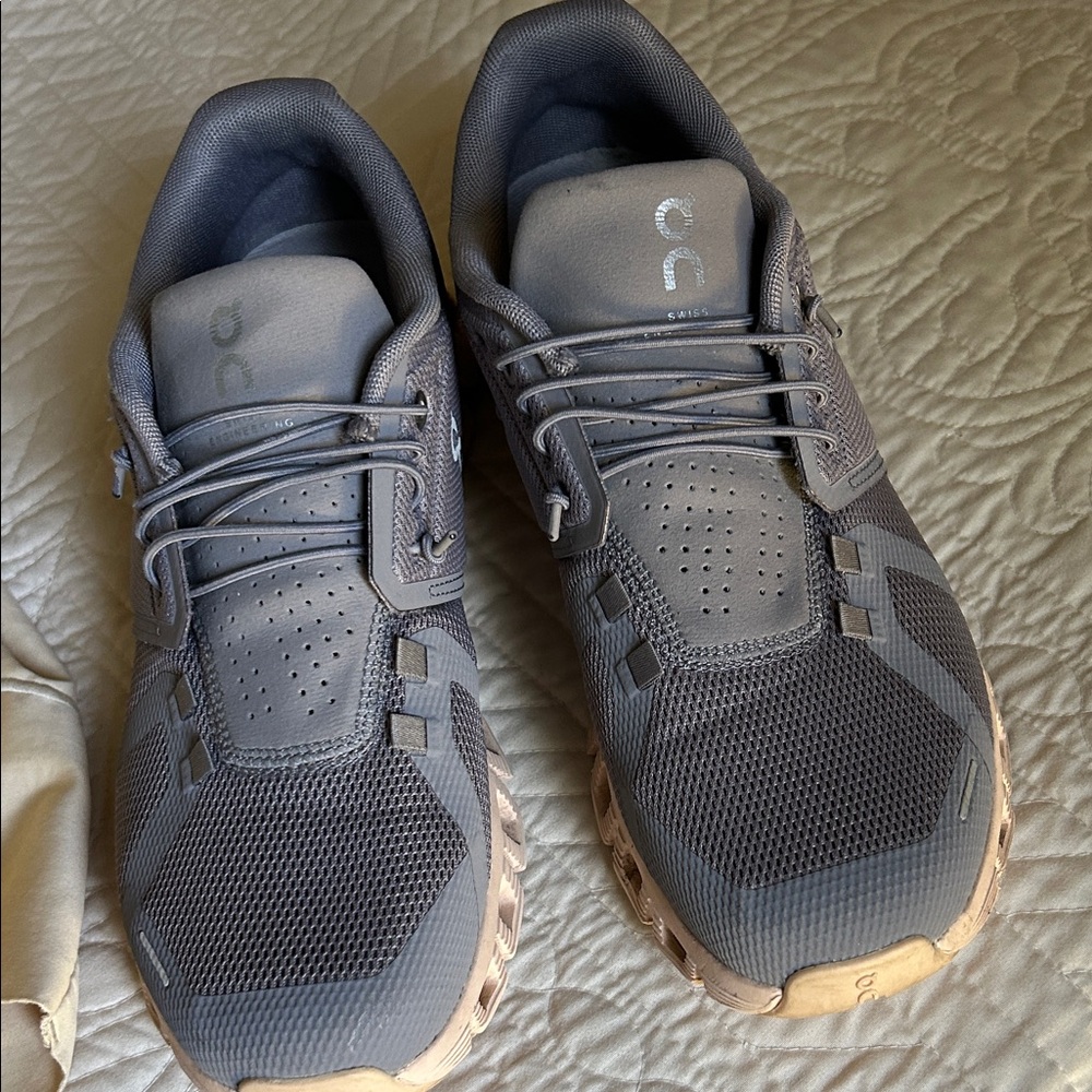 On running Women’s Athletic Shoes